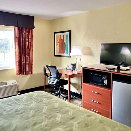 Quality Inn&Suites Wisconsin Dells Esterno foto