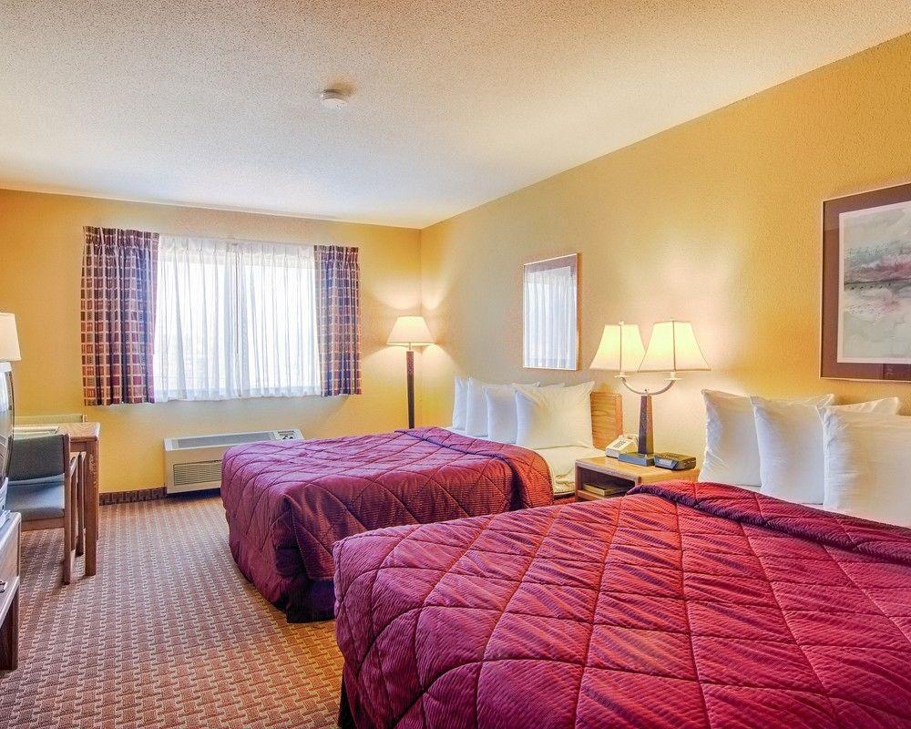 Quality Inn&Suites Wisconsin Dells Esterno foto