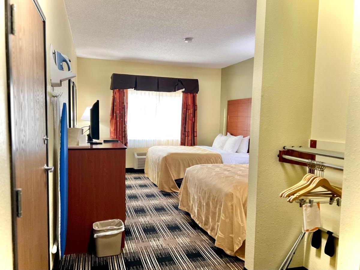 Quality Inn&Suites Wisconsin Dells Esterno foto