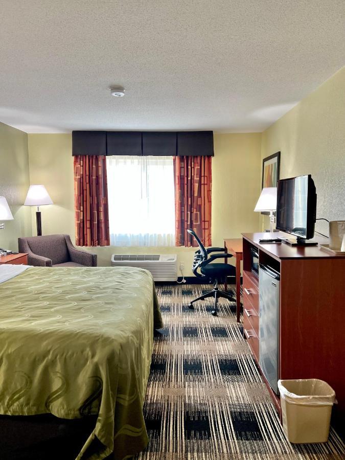 Quality Inn&Suites Wisconsin Dells Esterno foto
