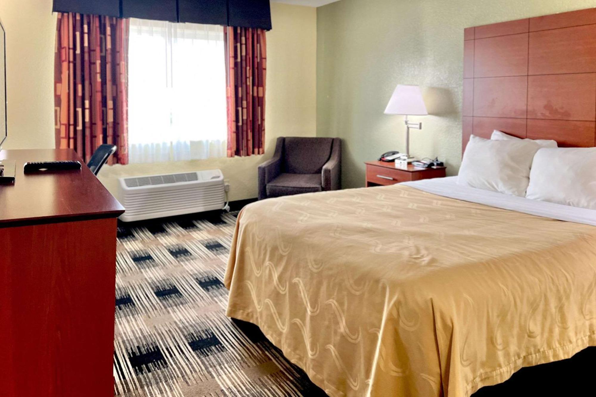 Quality Inn&Suites Wisconsin Dells Esterno foto