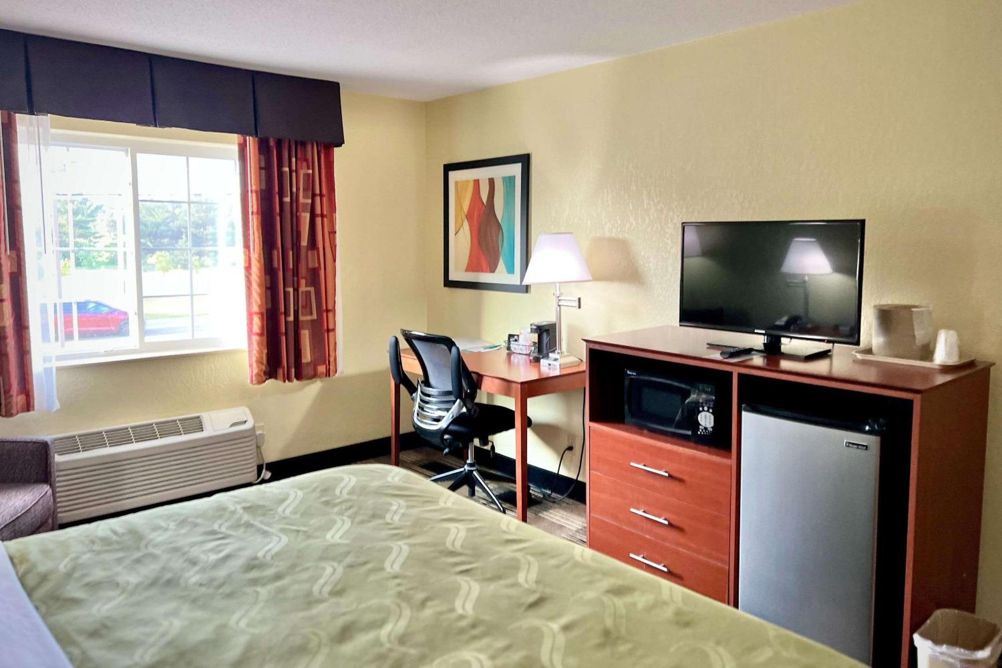 Quality Inn&Suites Wisconsin Dells Esterno foto