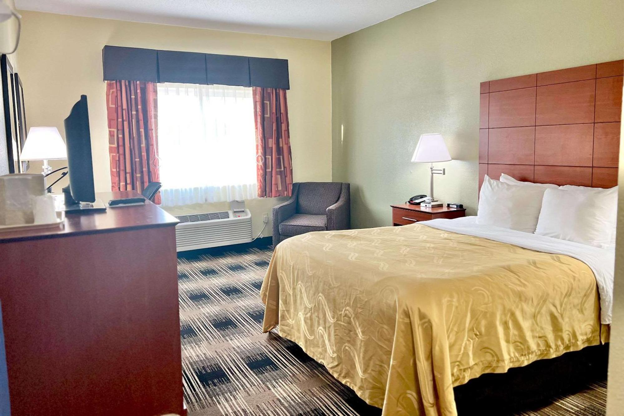 Quality Inn&Suites Wisconsin Dells Esterno foto