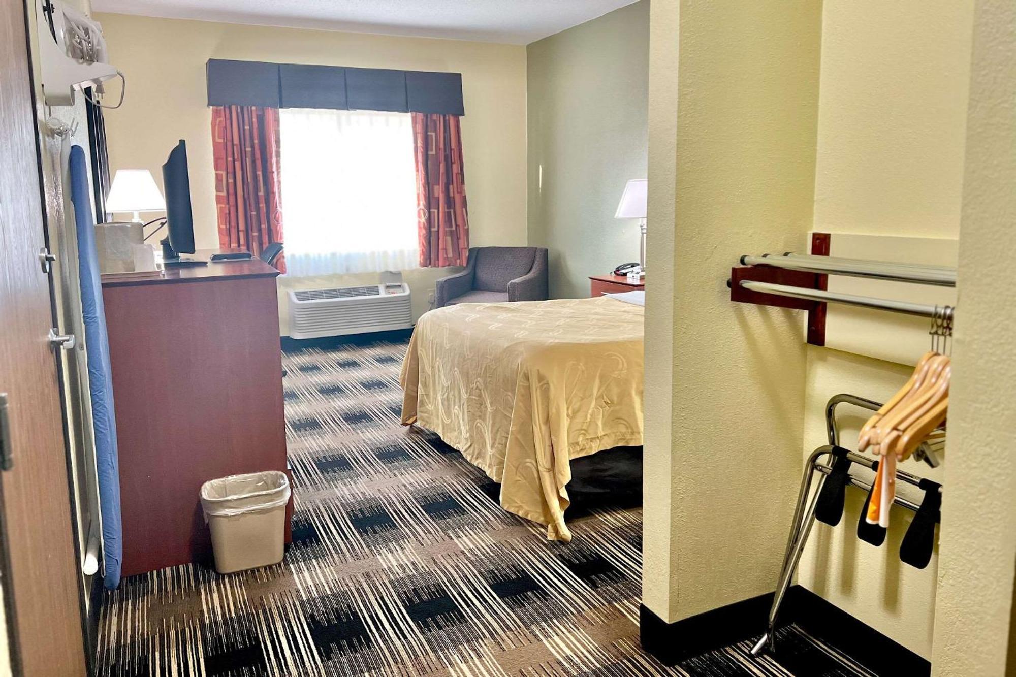 Quality Inn&Suites Wisconsin Dells Esterno foto