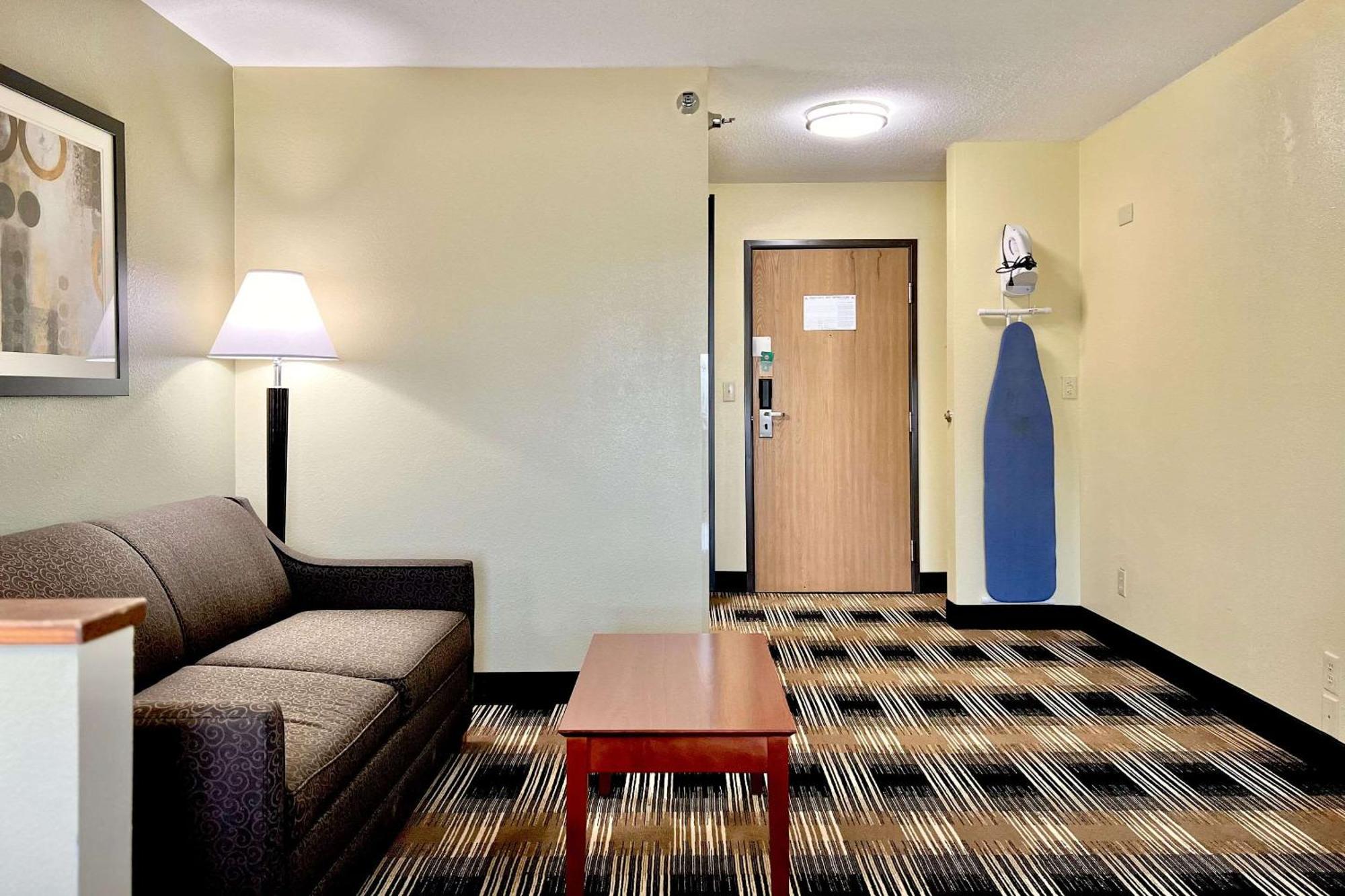 Quality Inn&Suites Wisconsin Dells Esterno foto